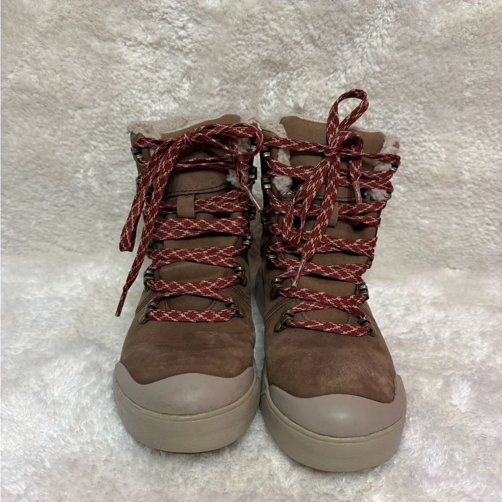Keen Boots Women's Size 5.5 Brown Elena Winter Snow Waterproof Outdoors Hiking